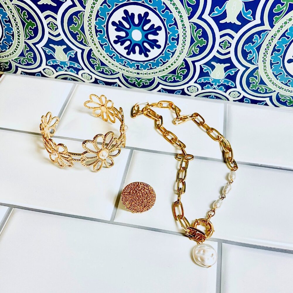 Gold Link Pearl Necklace Nugget Shield Ring Flower Pearl Cuff Bracelet